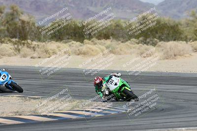 media/Dec-07-2025-CVMA (Sun) [[3e7d2de5dc]]/Race 8-Middleweight Shootout/